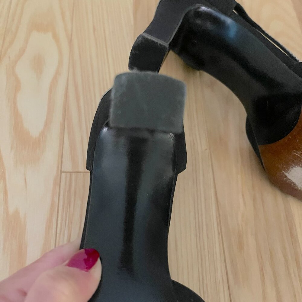 Vintage Stuart Weitzman Black & Crystal Pumps - Size 8 - Picture 8 of 10